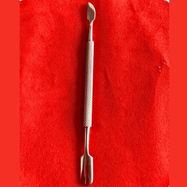 Cuticle Pusher Spoon - Professional Instrument by TAMS Surgical